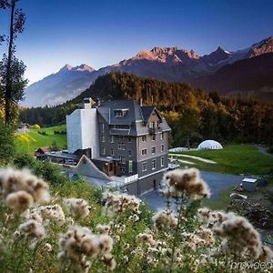 Wetterhorn Apartments